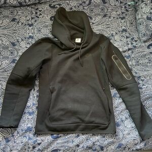 Nike Pullover Hoodie